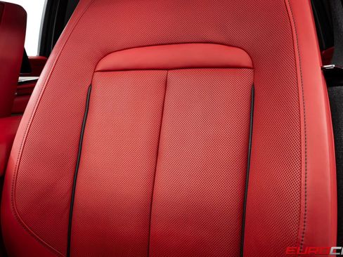 Used 2023 Rolls-Royce Cullinan w/ Cullinan Package AWD/4WD image 44