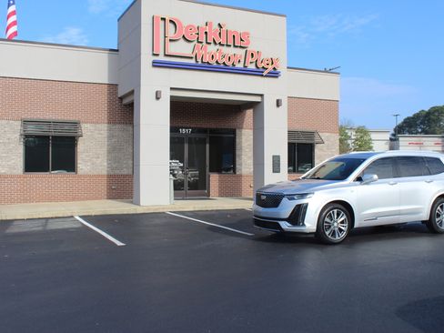 Used 2020 Cadillac XT6 Premium Luxury image 40