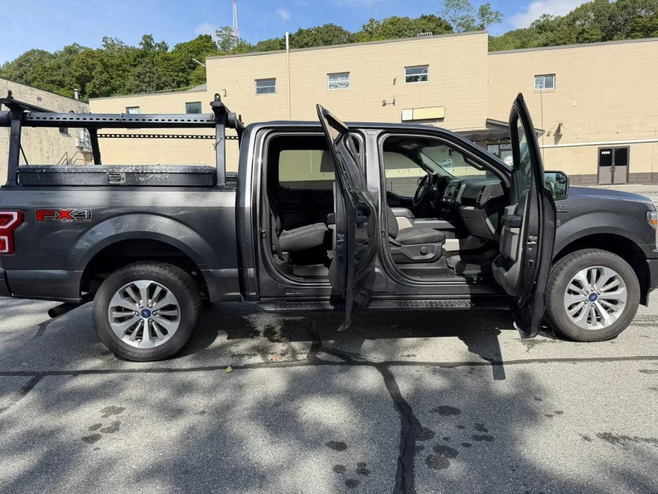 Used 2018 Ford F150 XL w/ Equipment Group 101A Mid AWD/4WD image 17