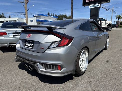 Used 2018 Honda Civic Si image 3