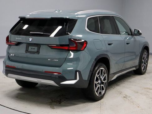 Used 2023 BMW X1 xDrive28i w/ Premium Package image 10