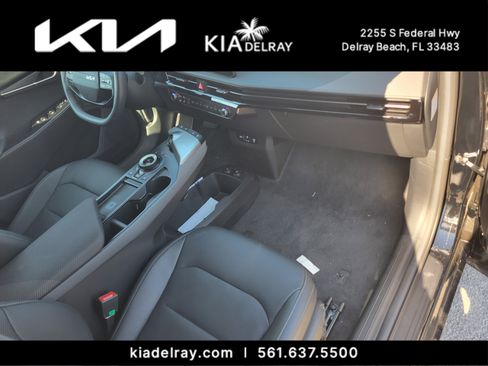 New 2025 Kia EV6 Wind image 10
