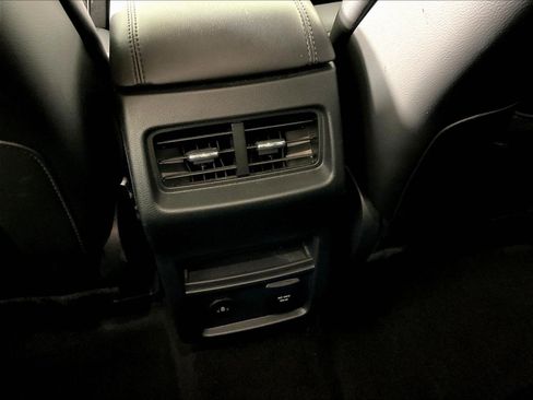 Used 2024 Ford Edge SEL w/ Convenience Package AWD/4WD image 10