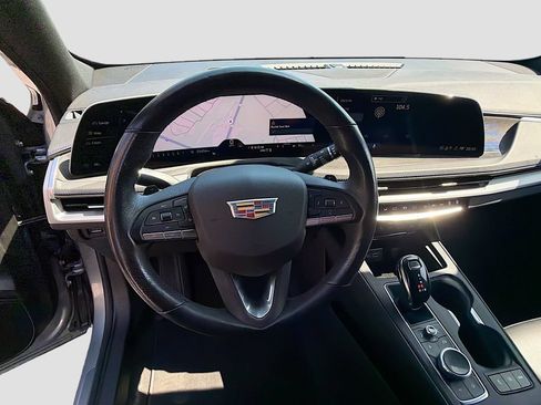Used 2024 Cadillac XT4 Sport AWD/4WD image 11