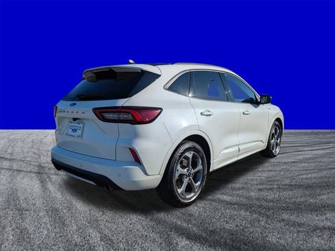 Certified 2023 Ford Escape ST-Line w/ Tech Pack #1 FWD image 4