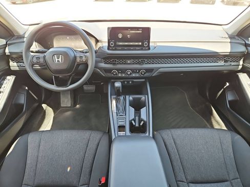 Used 2025 Honda Accord LX image 26