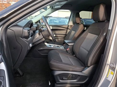 Certified 2022 Ford Explorer XLT w/ Class IV Trailer Tow Package image 15