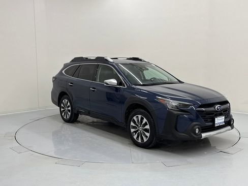 Used 2023 Subaru Outback Touring XT image 8