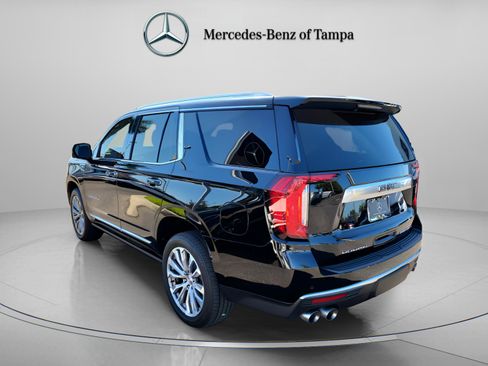 Used 2021 GMC Yukon Denali w/ Denali Premium Package image 2