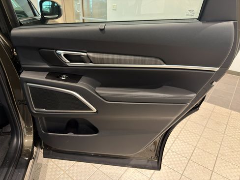 New 2025 Kia Telluride EX image 23