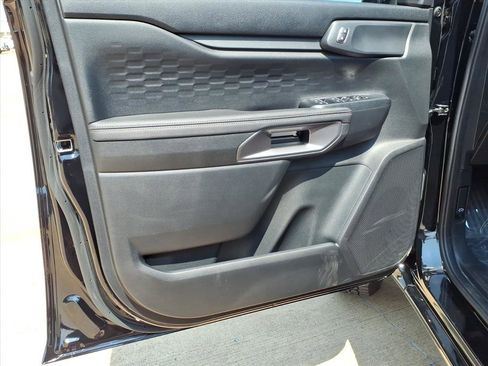 New 2025 Ford Ranger XLT w/ Trailer Tow Package image 18