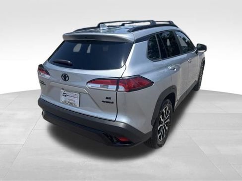 Used 2023 Toyota Corolla Cross AWD Hybrid image 5