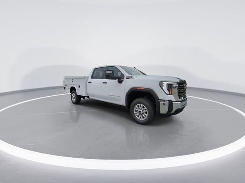 New 2026 GMC Sierra 2500 Pro w/ Convenience Package AWD/4WD image 2