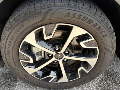 Used 2023 Kia Sportage EX AWD/4WD image 12
