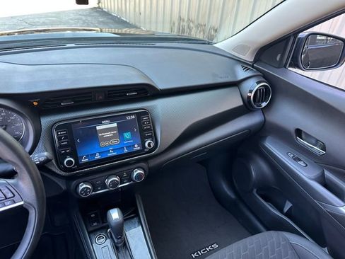 Used 2023 Nissan Kicks SV image 18