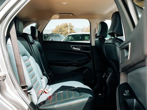 Used 2022 Ford Edge SEL w/ Sport Appearance Package AWD/4WD image 45