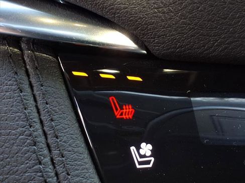 New 2025 Cadillac XT5 Sportv w/ Technology Package image 11