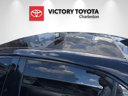 Used 2024 Toyota Camry XSE w/ Navigation Package FWD image 5
