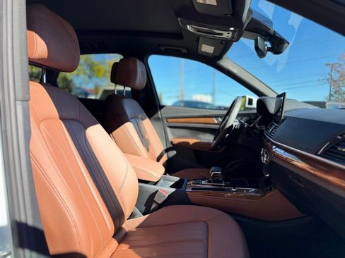 Used 2024 Audi Q5 2.0T Premium Plus w/ Premium Plus Package image 21