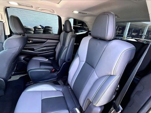 Used 2023 Subaru Ascent Onyx Edition image 15