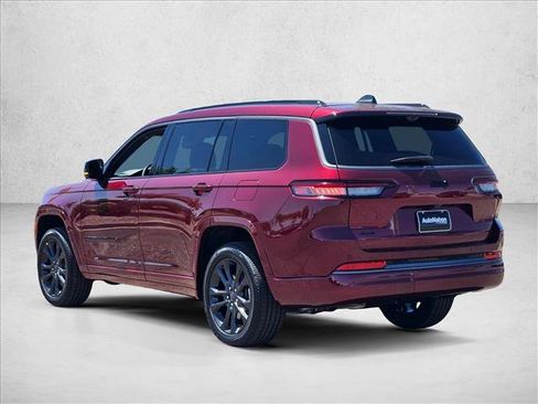 New 2026 Jeep Grand Cherokee L Limited AWD/4WD image 9