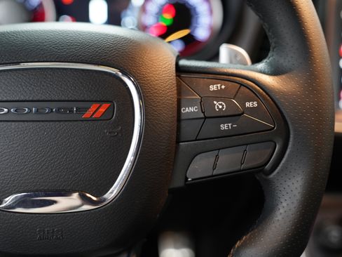 Used 2016 Dodge Challenger R/T Scat Pack RWD image 21