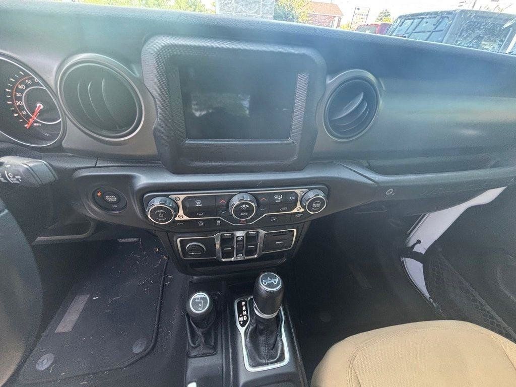 Used 2018 Jeep Wrangler Unlimited Sport S AWD/4WD image 13