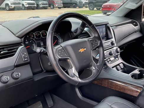 Used 2020 Chevrolet Tahoe LT image 17