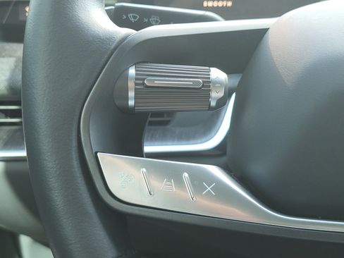 Used 2025 Lucid Air Pure image 62