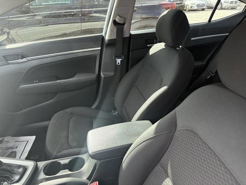 Used 2020 Hyundai Elantra SEL w/ Cargo Package (C1) image 3