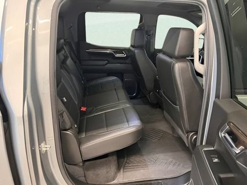 Used 2024 Chevrolet Silverado 1500 RST w/ Convenience Package II AWD/4WD image 11