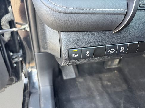 Used 2023 Toyota Camry SE FWD image 25
