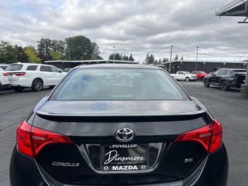 Used 2017 Toyota Corolla SE FWD image 24