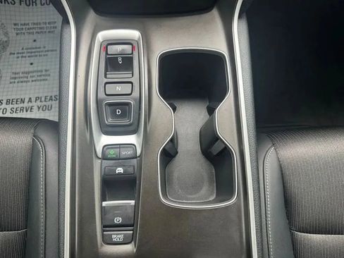 Used 2022 Honda Accord Sport image 25