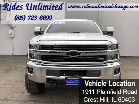 Used 2015 Chevrolet Silverado 2500 LT w/ LT Convenience Package AWD/4WD image 12