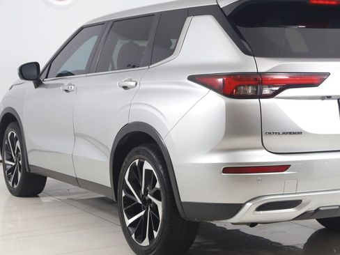 Used 2024 Mitsubishi Outlander SE AWD/4WD image 25