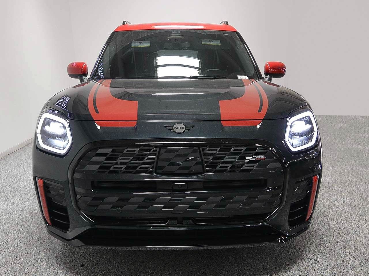 Used 2026 MINI Cooper Countryman John Cooper Works AWD/4WD image 2