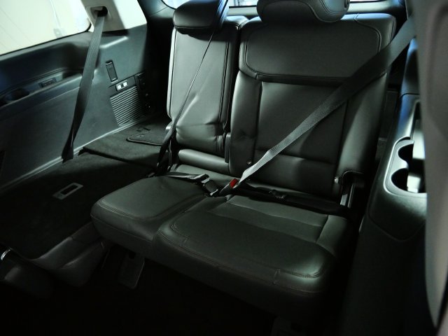Certified 2025 Ford Expedition Active AWD/4WD image 16