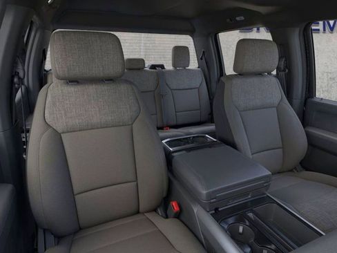 New 2025 Ford F150 XLT w/ Equipment Group 301A Standard image 30