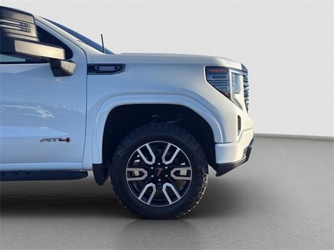 Used 2022 GMC Sierra 1500 AT4 w/ AT4 Preferred Package image 37