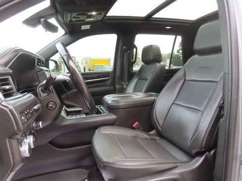 Used 2021 GMC Yukon Denali w/ Denali Premium Package AWD/4WD image 20