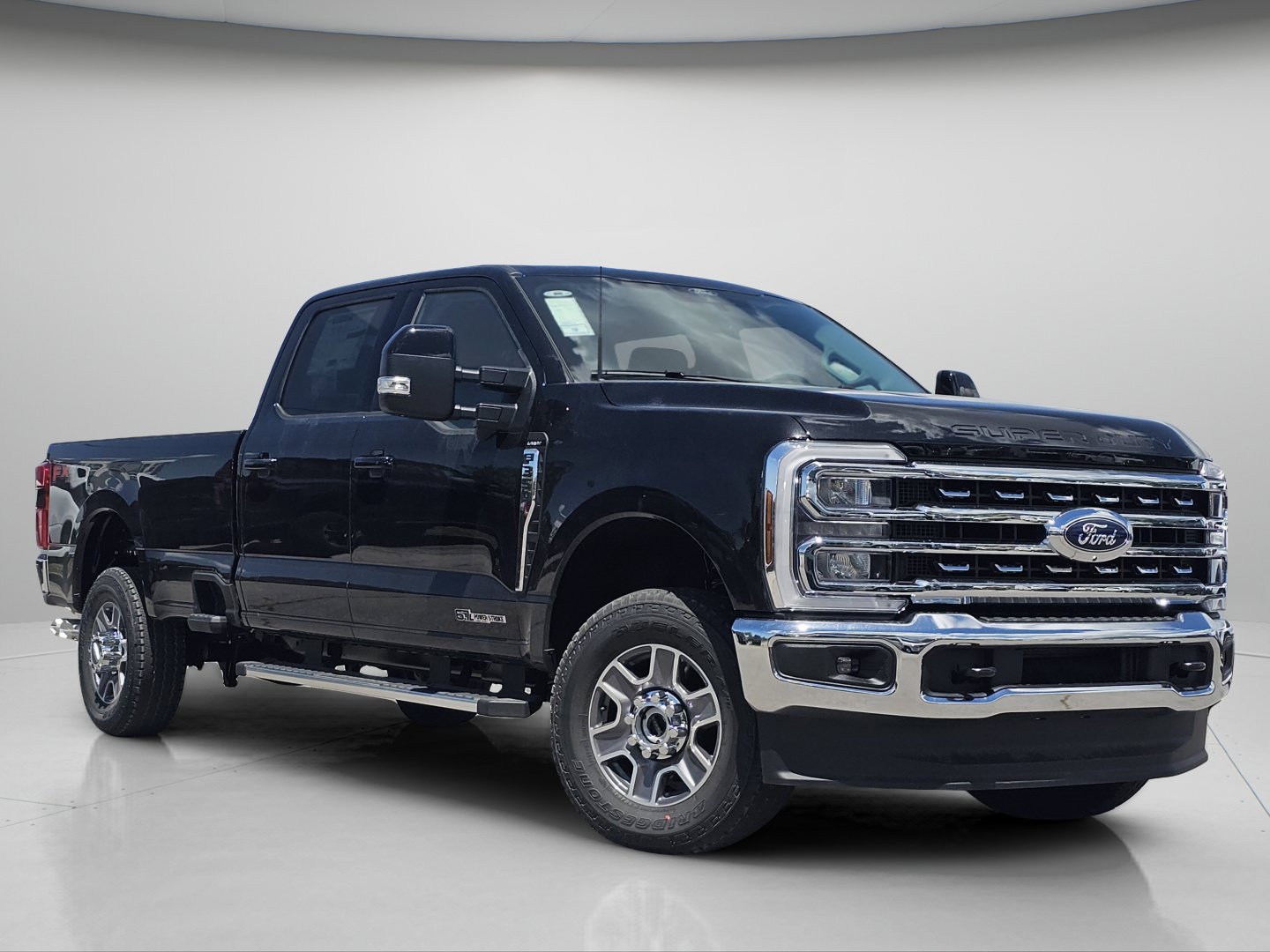New 2026 Ford F350 Lariat AWD/4WD image 2
