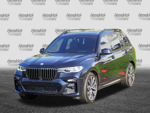 Used 2022 BMW X7 xDrive40i w/ M Sport Package AWD/4WD image 5