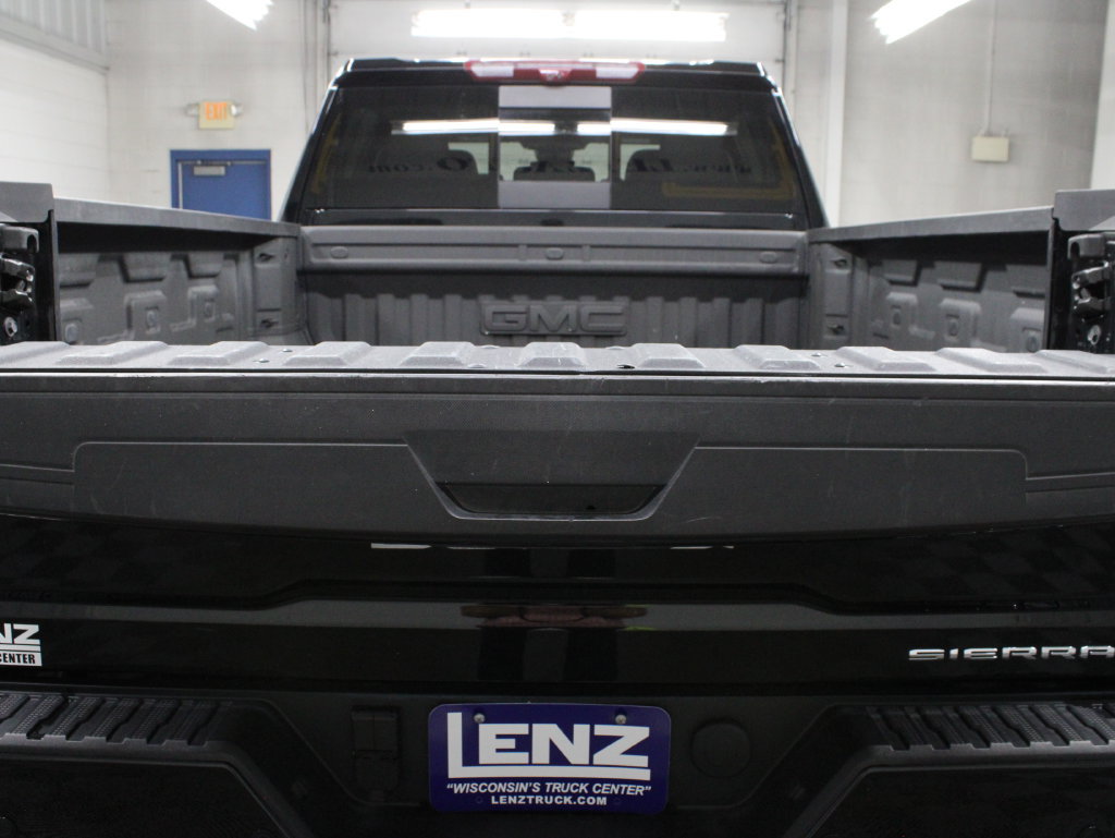 Used 2025 GMC Sierra 3500 Denali w/ Denali Reserve Package AWD/4WD image 48