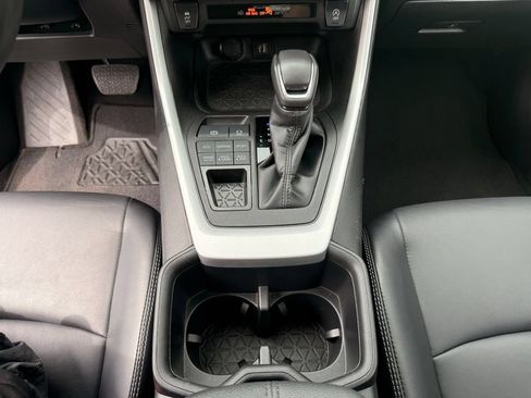 Used 2023 Toyota RAV4 XLE Premium AWD/4WD image 19