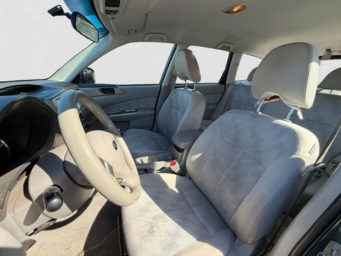 Used 2010 Subaru Forester 2.5X AWD/4WD image 7