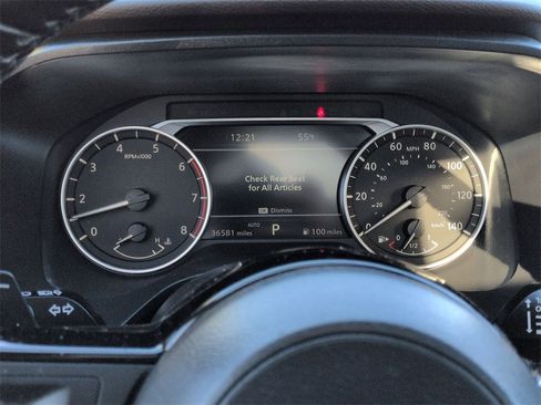 Used 2021 Nissan Rogue SL w/ Premium Package image 10