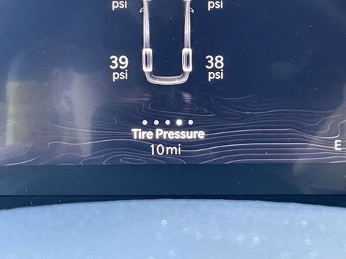 New 2025 Jeep Grand Cherokee L Altitude image 30