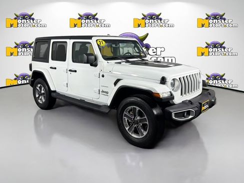 Used 2021 Jeep Wrangler Unlimited Sahara w/ Uconnect 4C Nav & Sound Group image 3