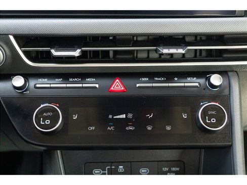 Used 2025 Hyundai Sonata SEL FWD image 15
